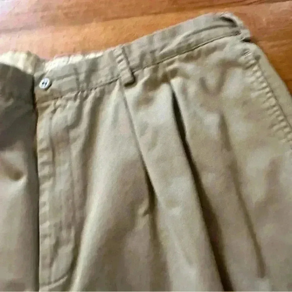 J.Crew khaki pleated men’s 40X32 - Picture 3 of 7